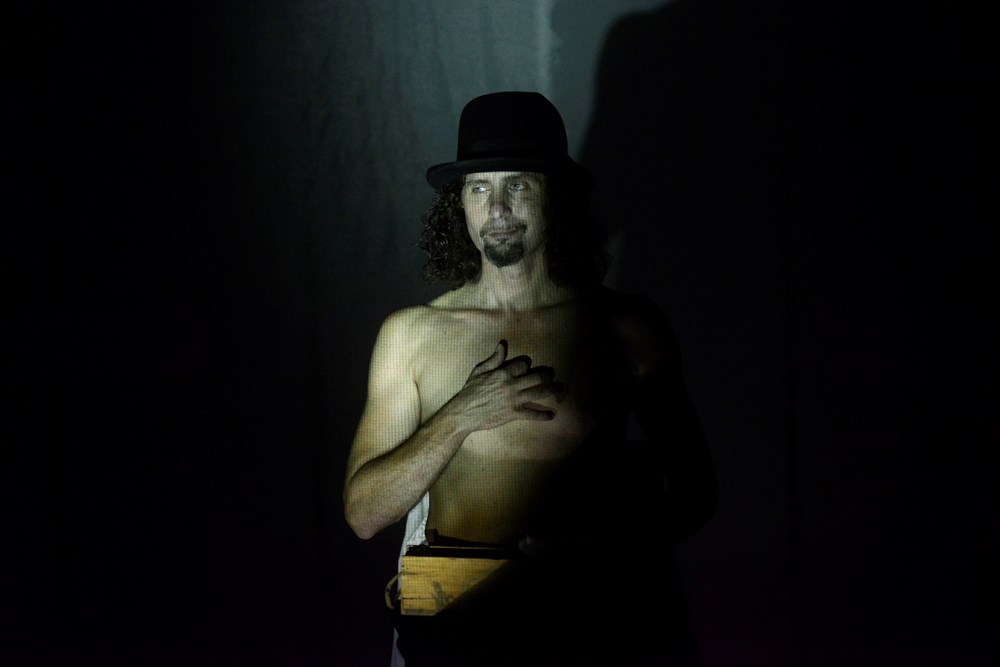 Crtež Davida Belasa  (Snimio Dejan Štifanić)